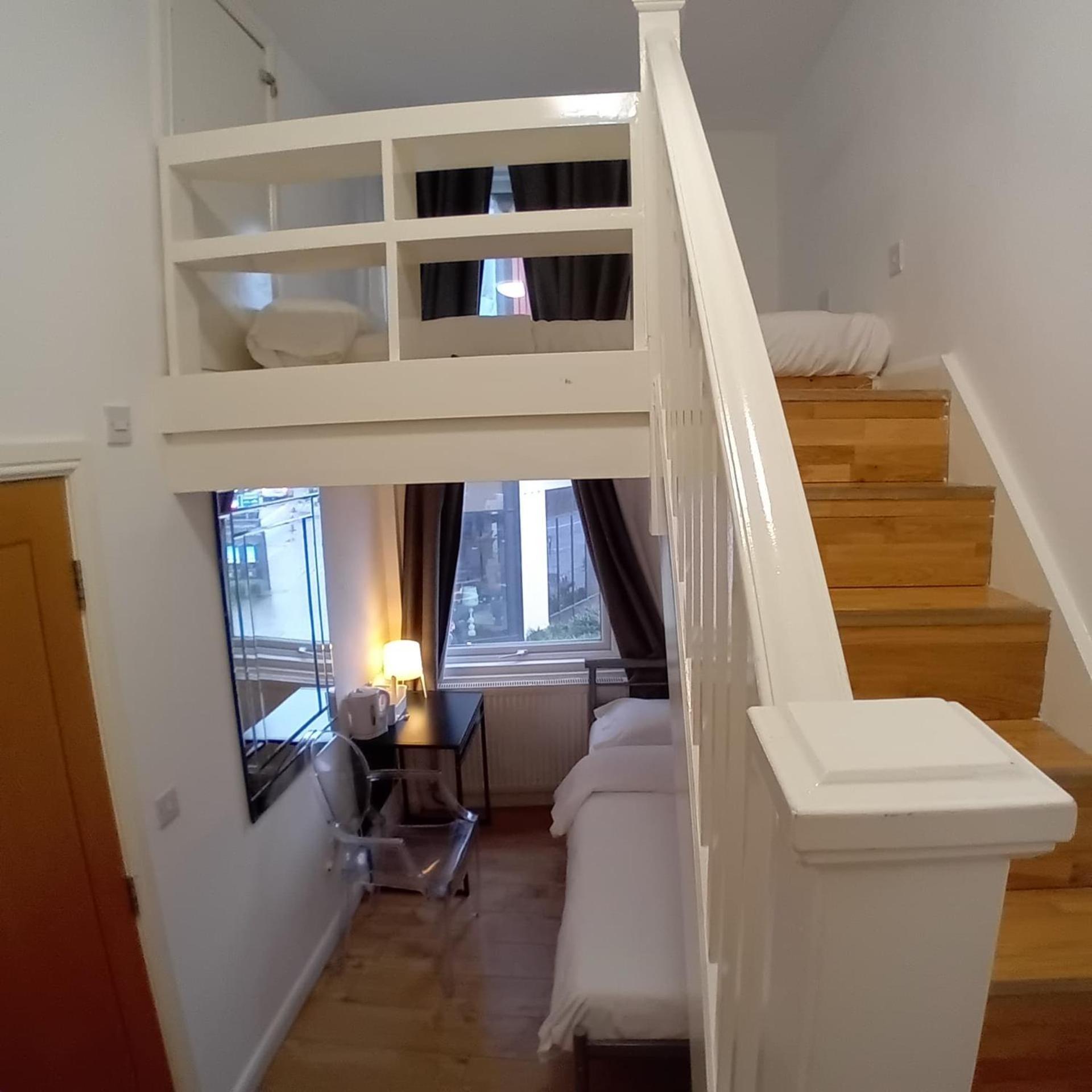 Horangee Pocha Hotel London Ngoại thất bức ảnh
